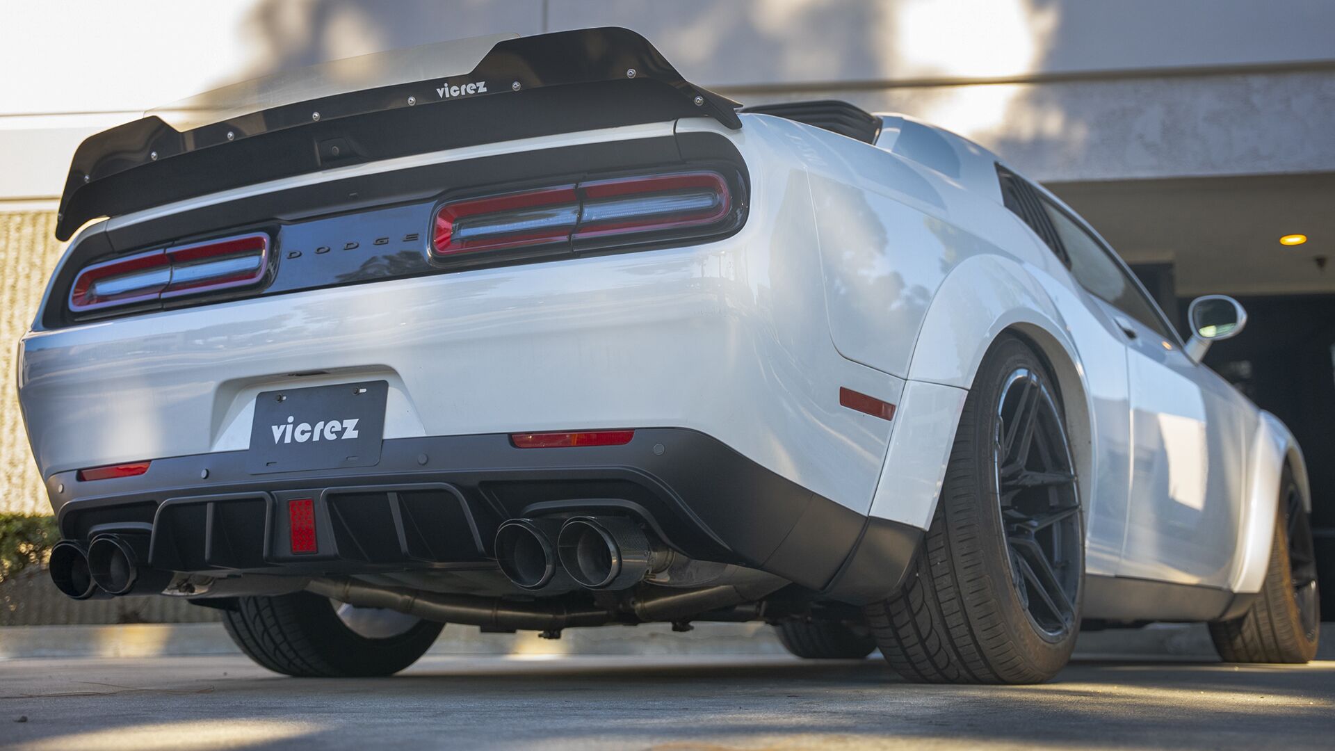 Vicrez BL Style Rear Diffuser vz102490 | Dodge Challenger 2015-2023
