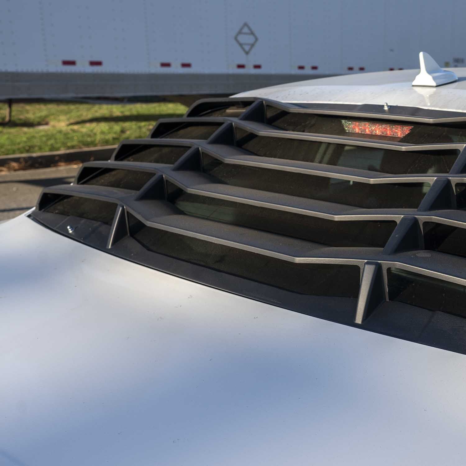 Vicrez LV Style Rear Window Louvers vz101487 | Dodge Challenger